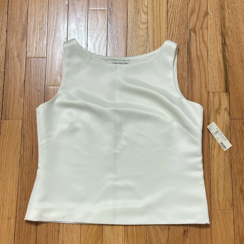 NWT Amanda Smith White Camisole Top (10P)